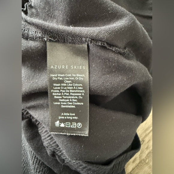 Azure Skies | Aritzia Strapless Romper, size medium - Picture 7 of 8